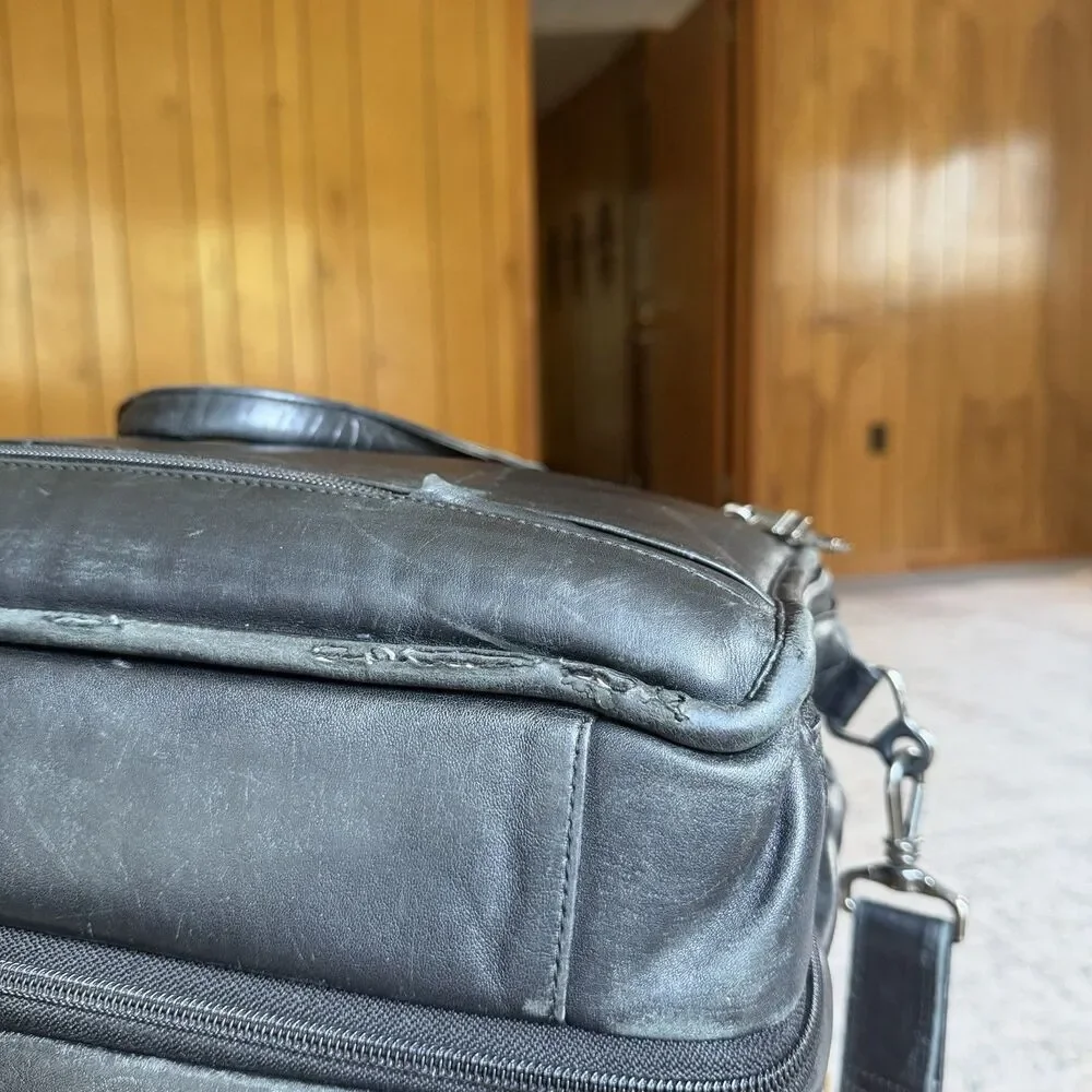 Tumi Alpha Business Briefcase Durable Leather 2-Way Expandable Laptop Bag Large